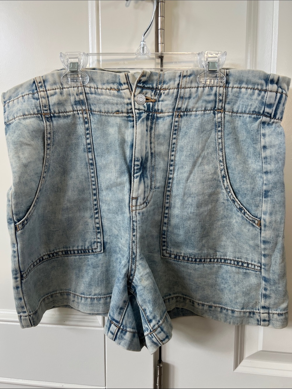 Banana Republic Light Blue Acid Wash Denim Shorts